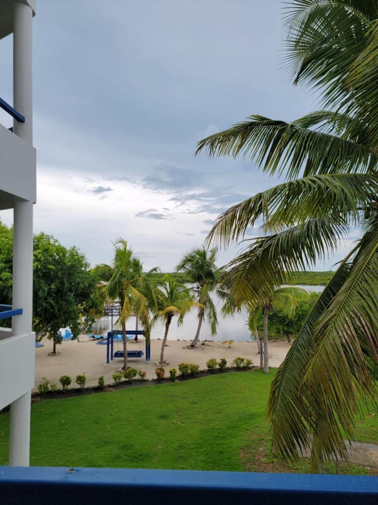 Brahma Blue Resort 산페드로 외부 사진